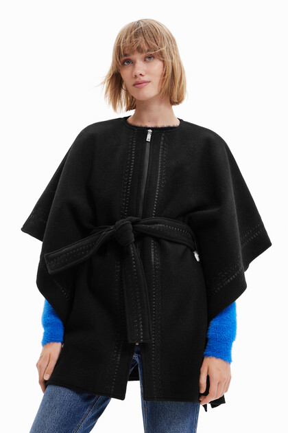 Poncho broderies