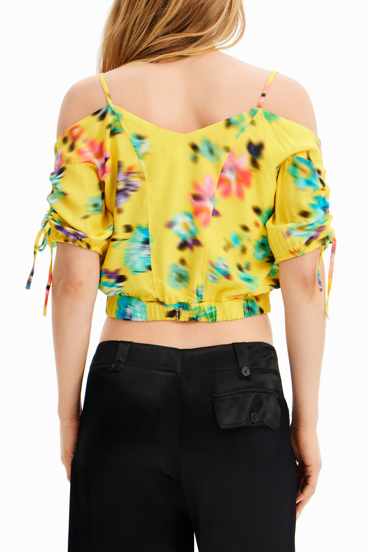 Short gathered floral blouse | Desigual