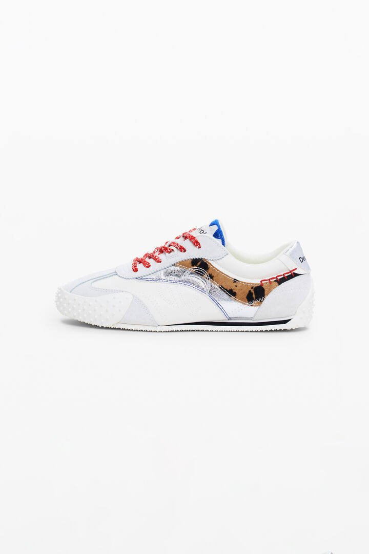 Combined retro sneakers
