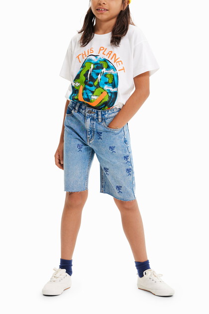 Now denim Bermuda shorts