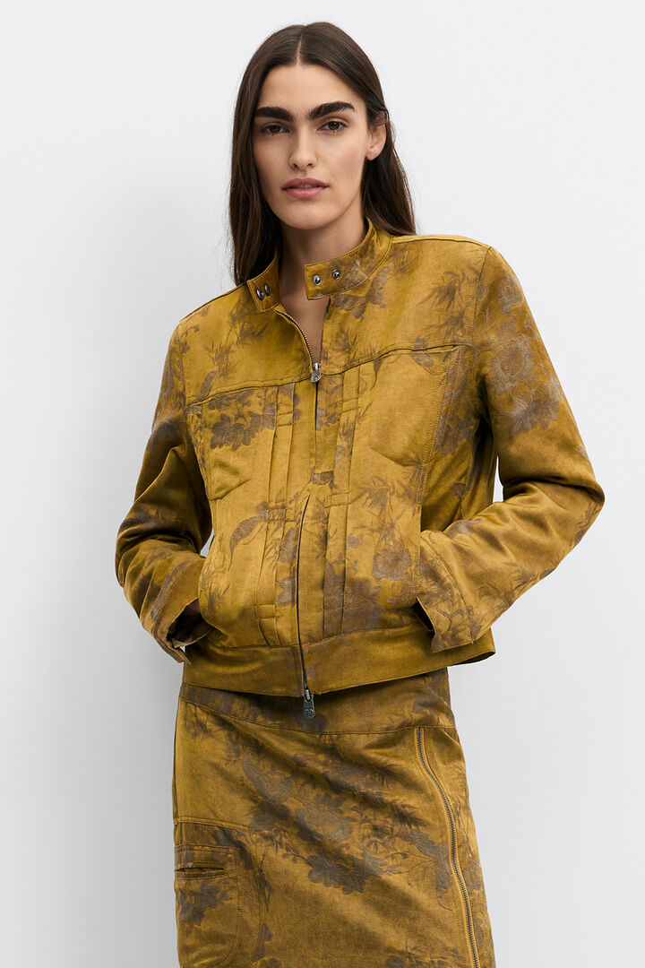 regular printed jacket