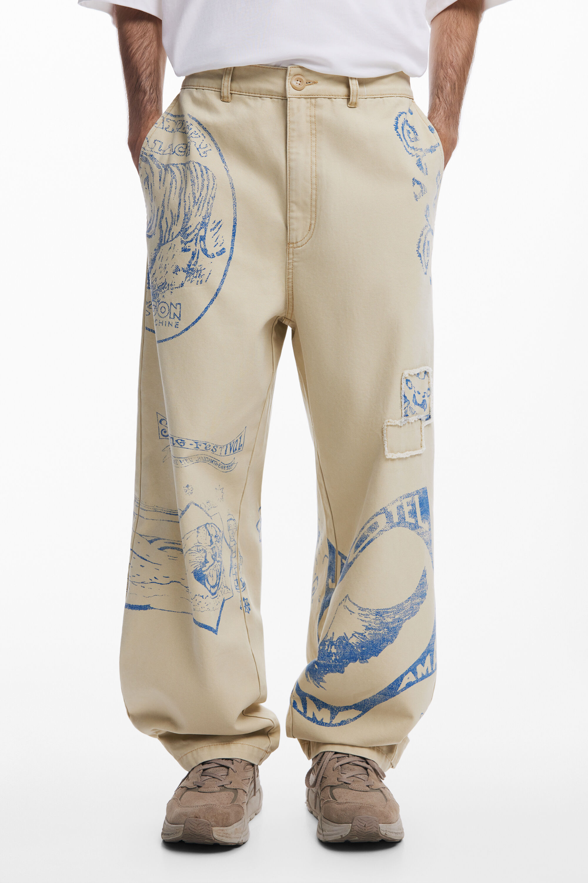 Desigual Patch Jeans In White