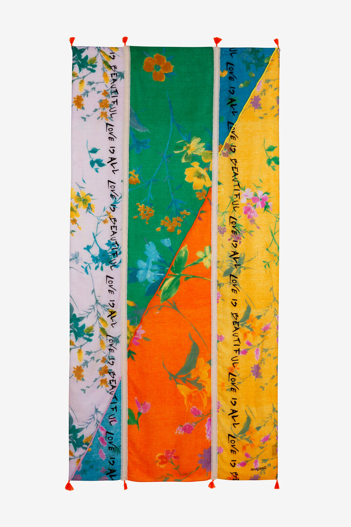 Foulard with floral bands and message | Desigual