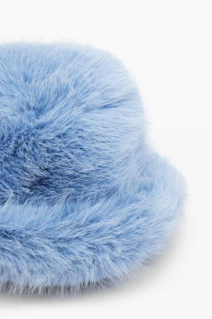 Faux fur bucket hat | Desigual