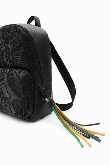 Mochila pequeña Desigual bordada 23WAKP01