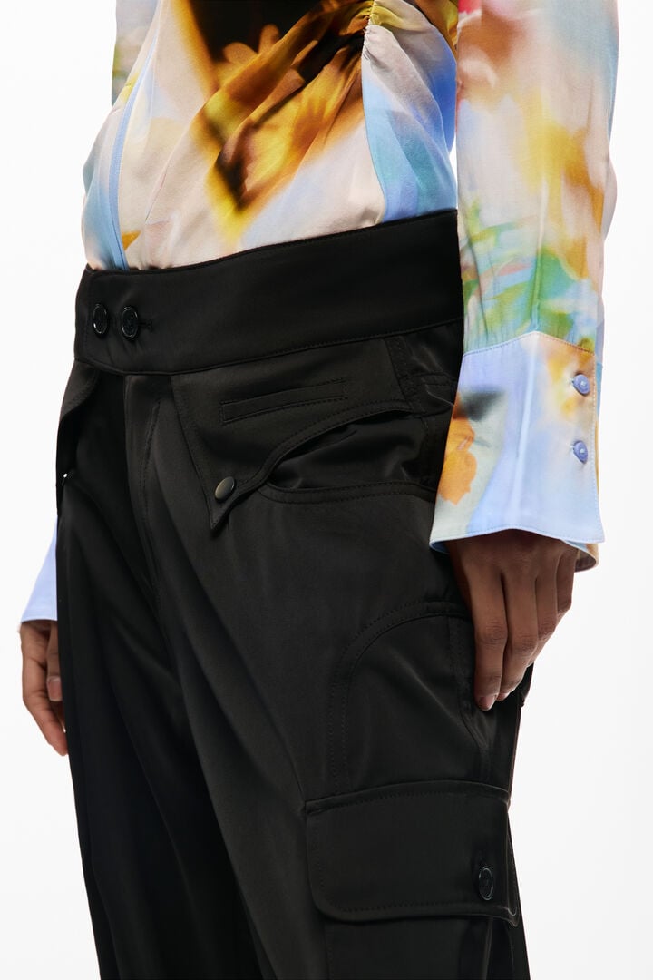 Spodnie capri cargo