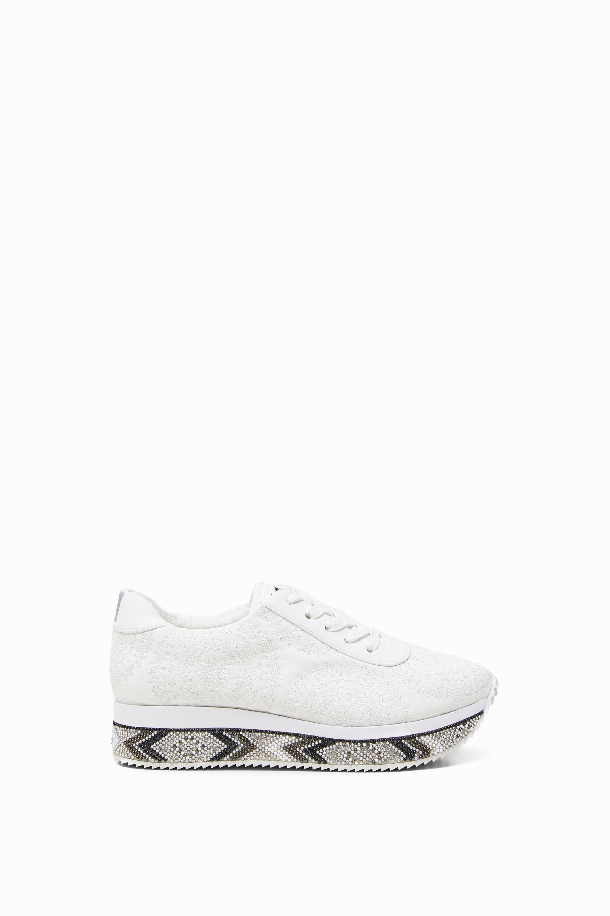 platform sole sneakers