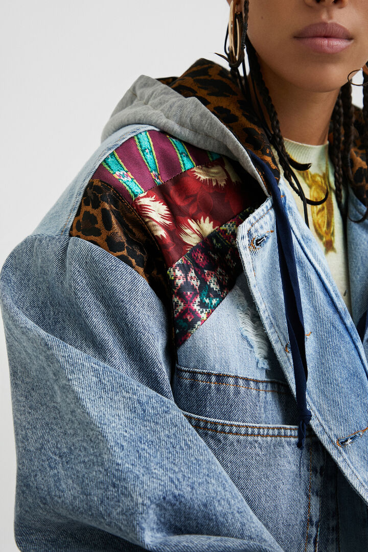 Oversize denim hooded jacket | Desigual