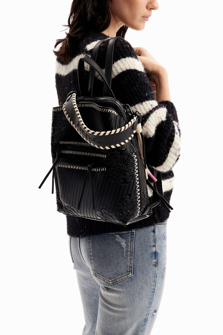 Small multi-position embossed backpack | Desigual