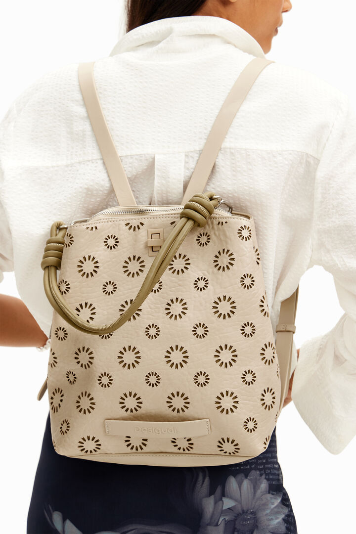 Mochila S multiposición troquelada | Desigual