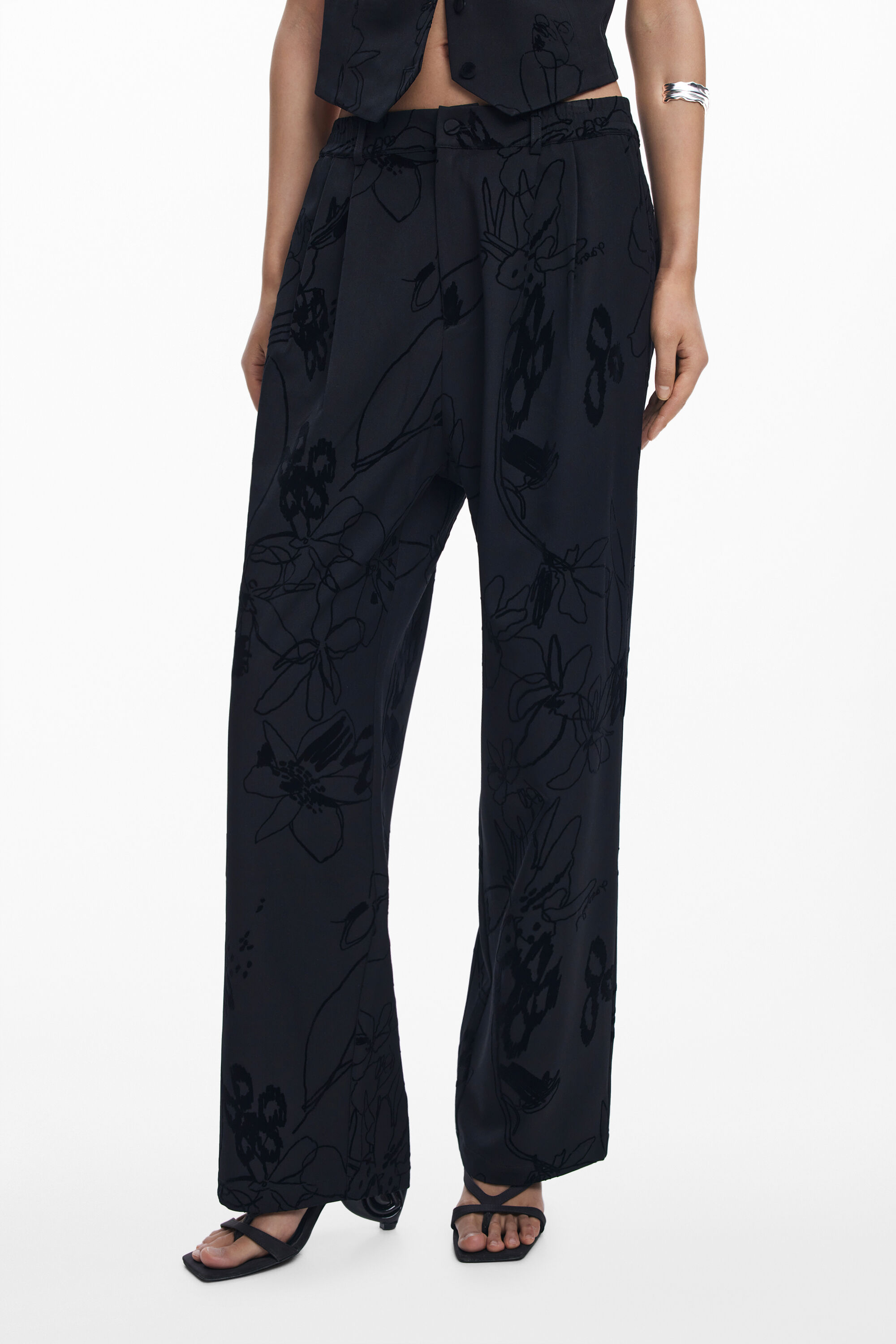 タグ付き FLOWER PRINT VELOUR PANTS 直近モデル Shop Floral velvet burnout palazzo jumpsuit | eShakti
