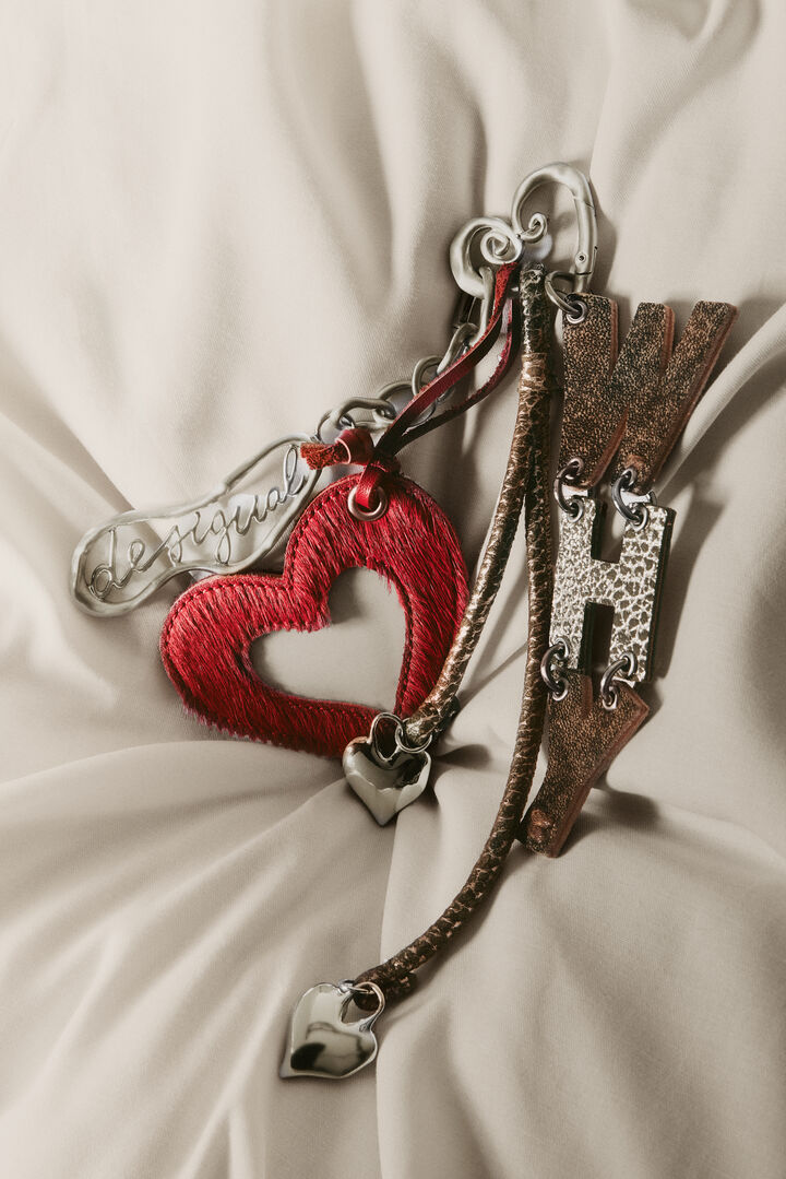 Charm leather studio