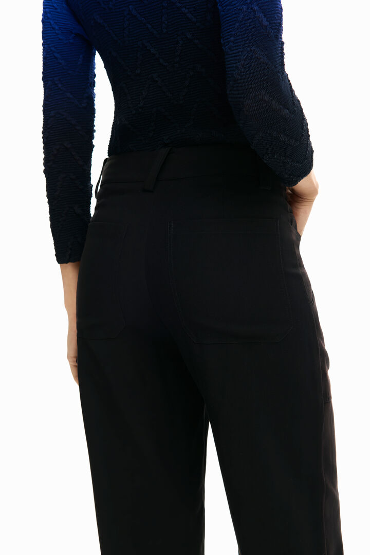 Pantalón recto bolsillos | Desigual