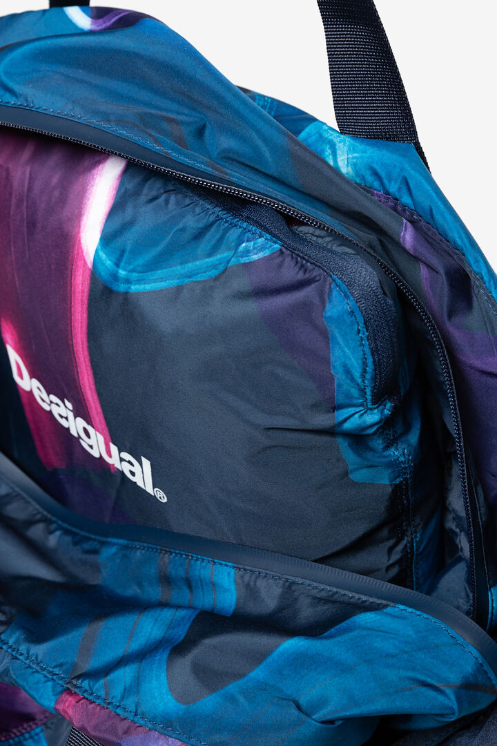 Sports bag with toiletry bag | Desigual