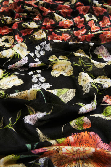 リバティ花柄 長方形ストール Desigual Com
