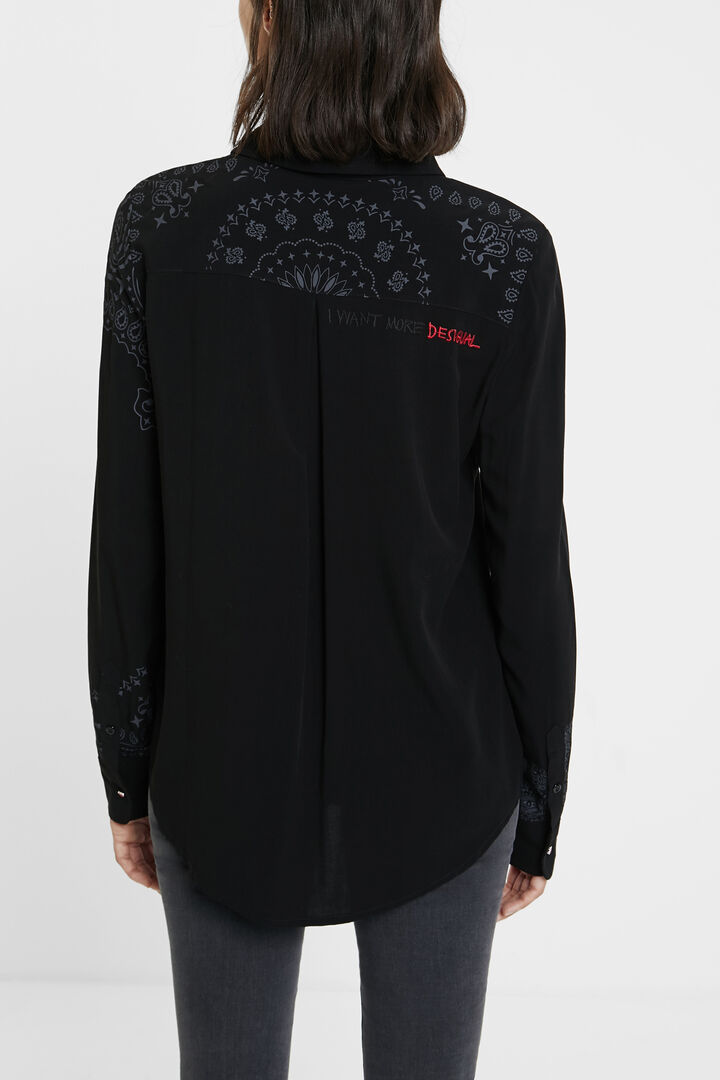 Camisa crepe loose fit étnica | Desigual