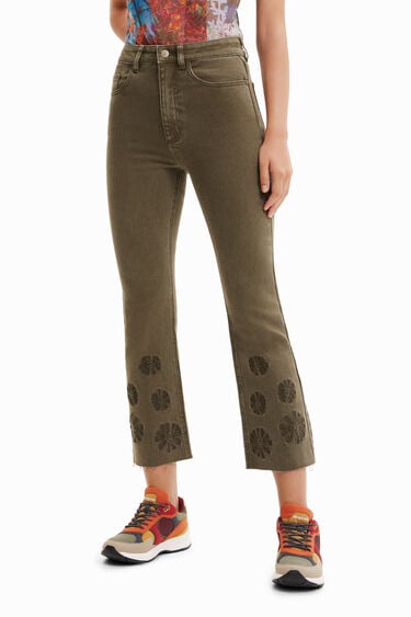 Embroidered cropped flare jeans | Desigual