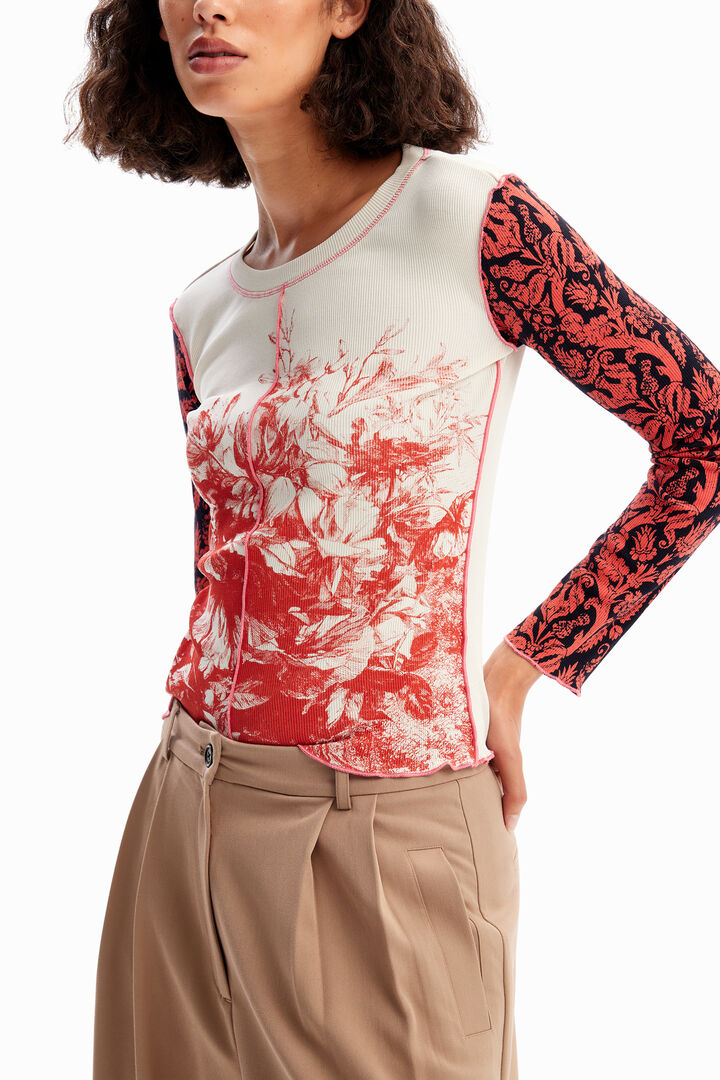 Camiseta slim manga larga canalé | Desigual