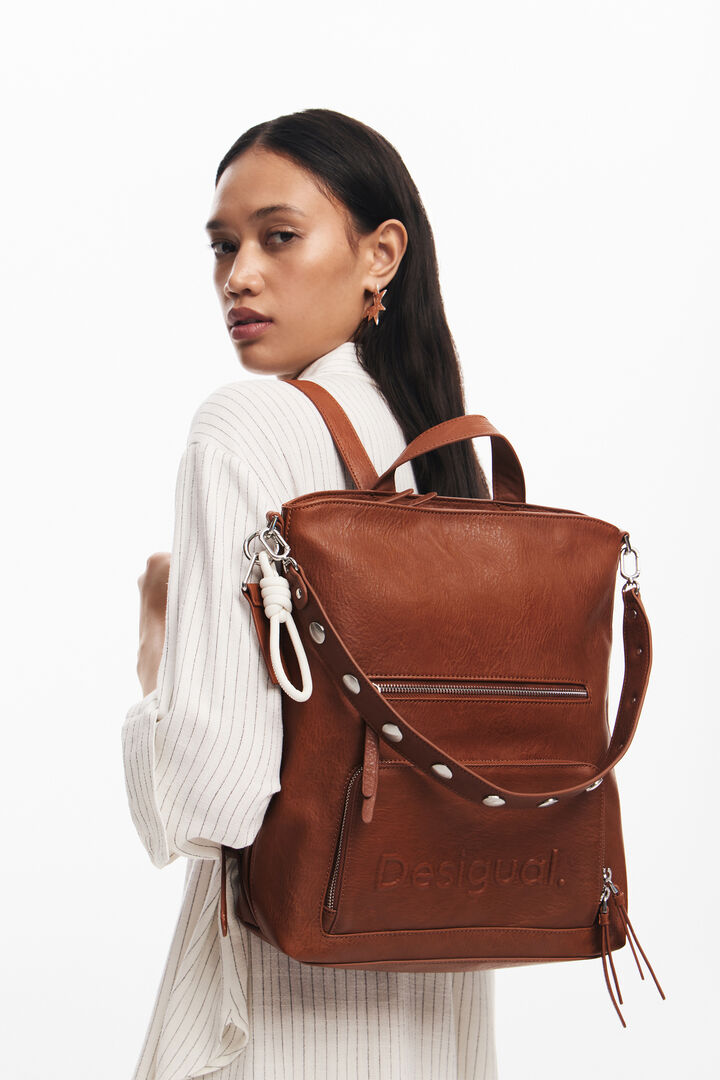 Mochila logo efecto piel mediana | Desigual