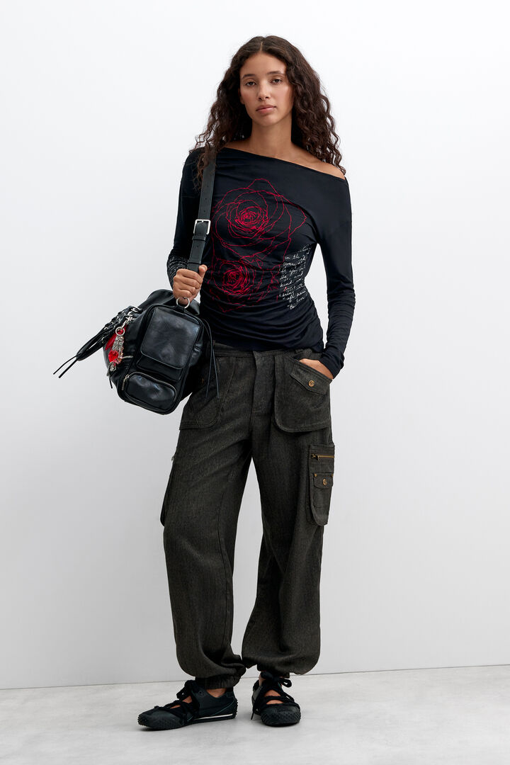 abstract long-sleeve T-shirt