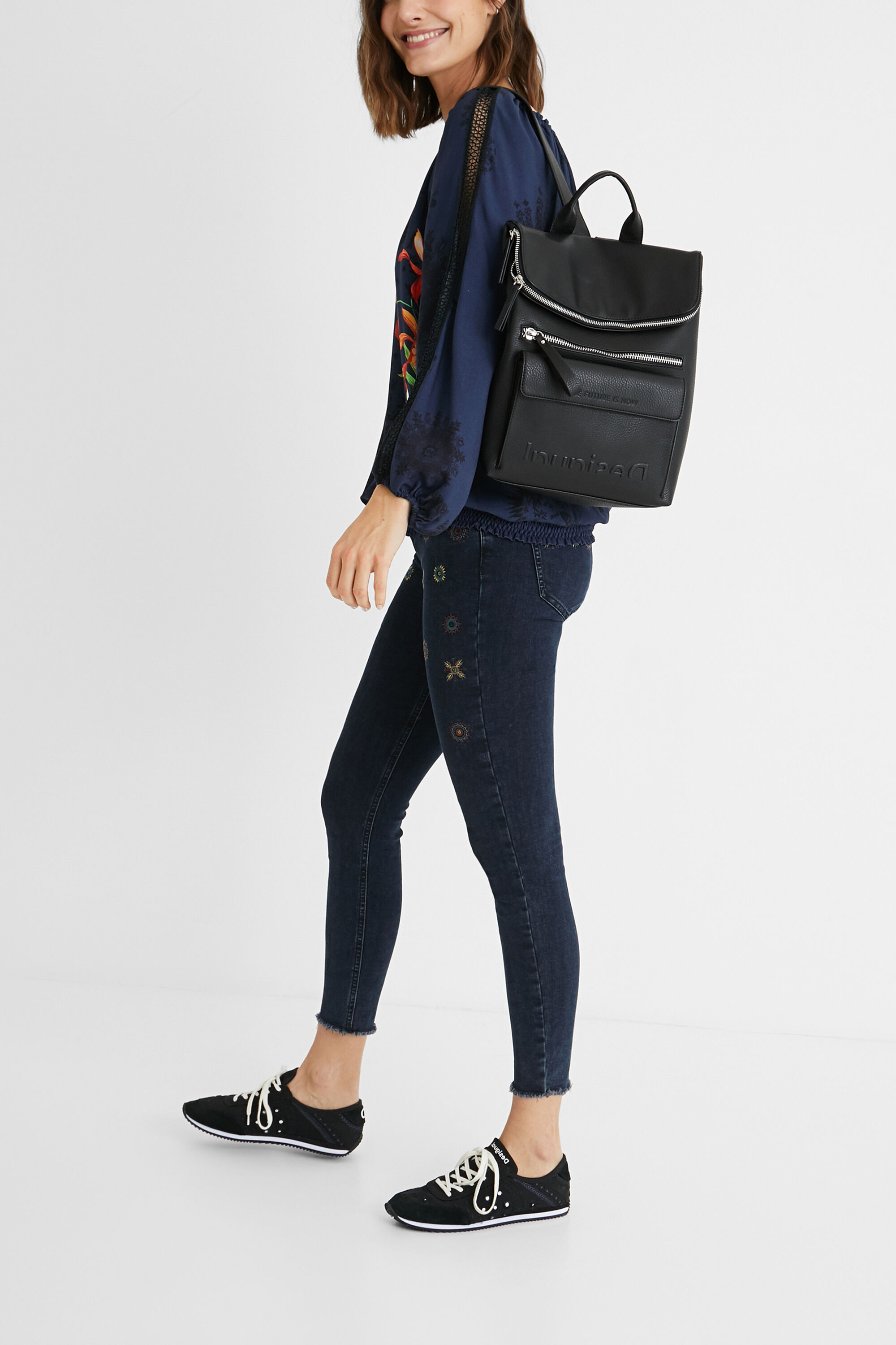 Desigual