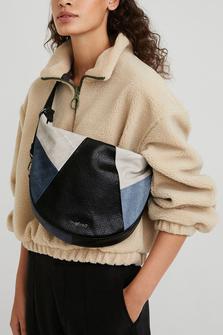 Shoulder bag mezzaluna | Desigual