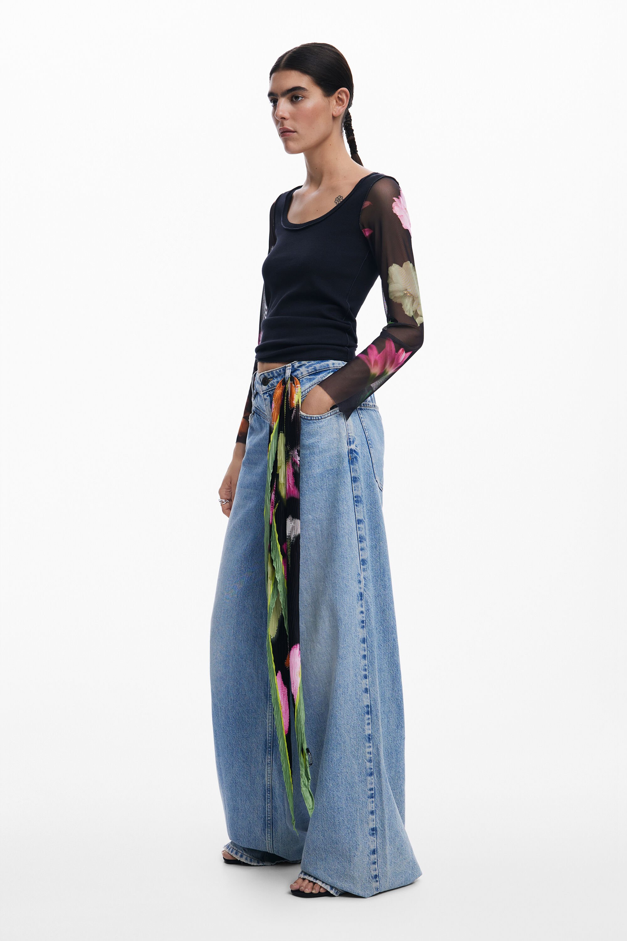 Desigual T-shirt With Printed Sleeves In Black