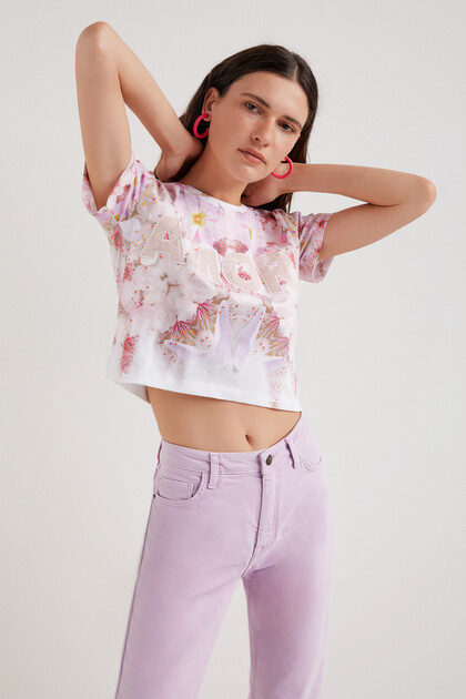 Cropped T-shirt met Amore
