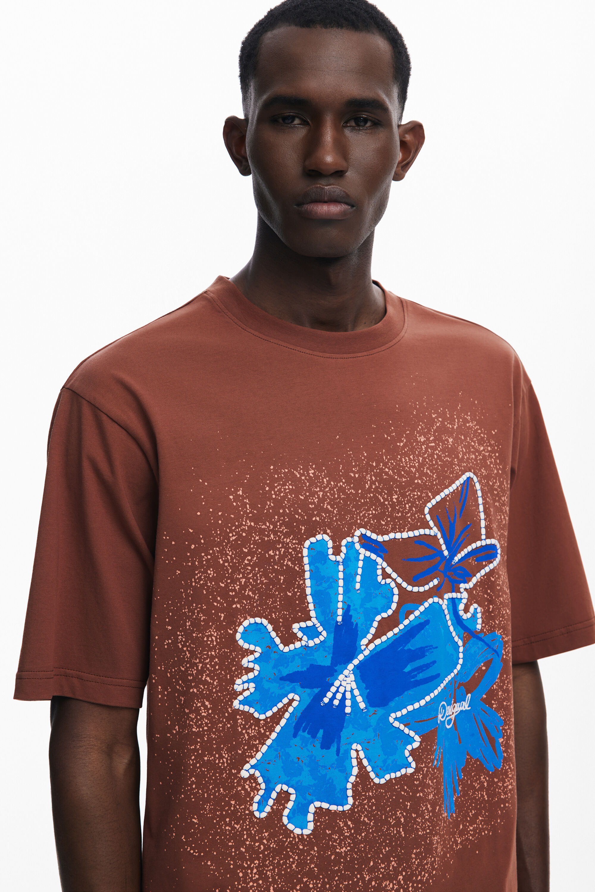 Tシャツ・カットソー HOWLIN SS23 COTTON SHIRT (COCKTAILDAMORE_BROWNCHECK) CSR2134AFB_MODEL_CROP.jpg