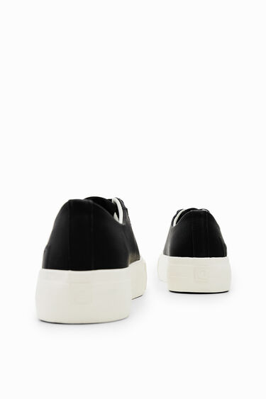 Sneakers plataforma logotip | Desigual
