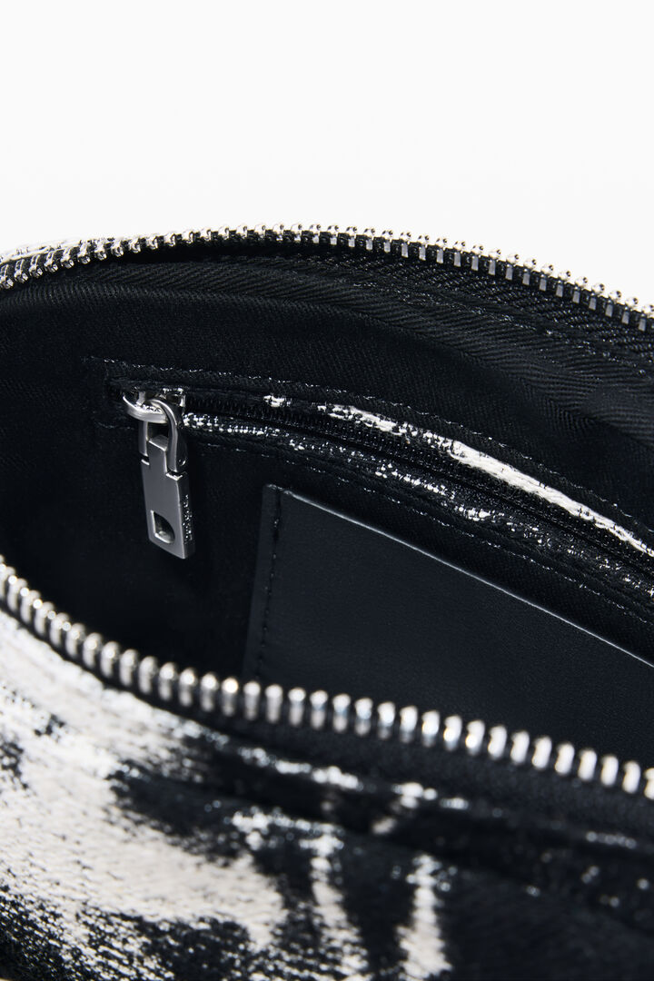 Large wallet with mobile holder | Desigual