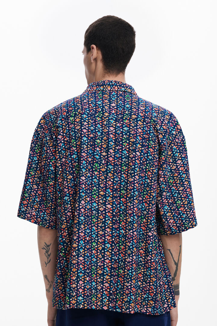 Chemise à manches courtes avec broderies ethniques | Desigual