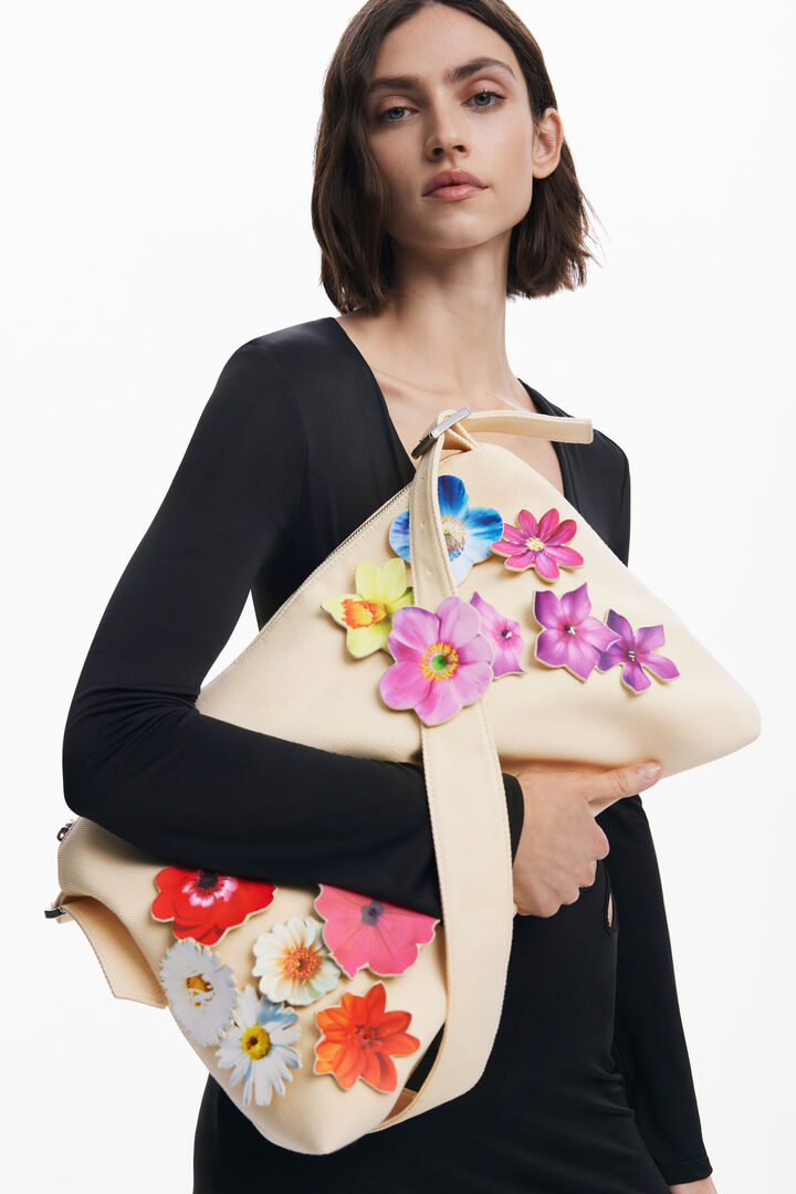 Convertible pants with flowers Tyler McGillivary | Desigual