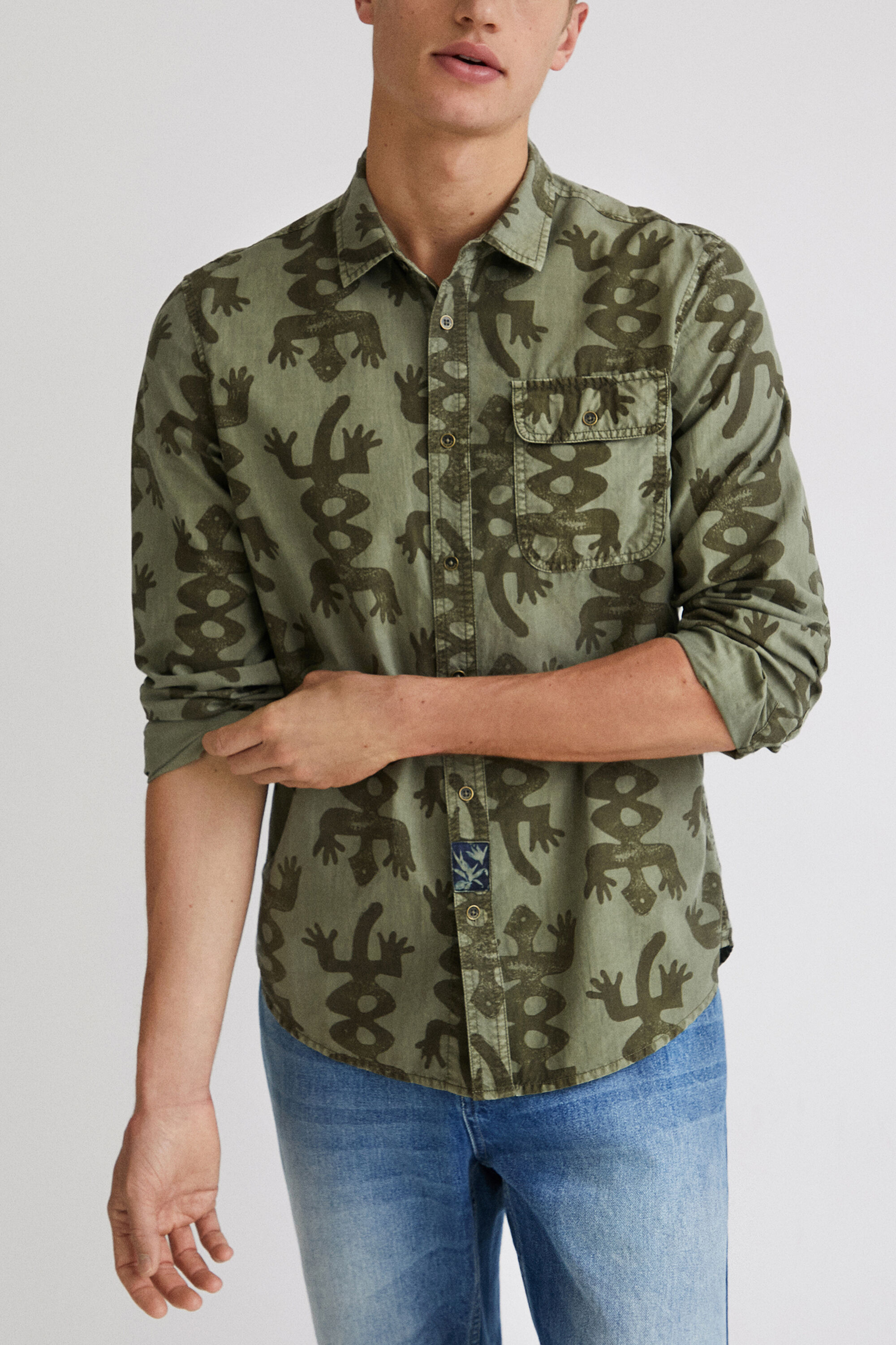 Shop Desigual Long-sleeve Lizard Shirt In Green
