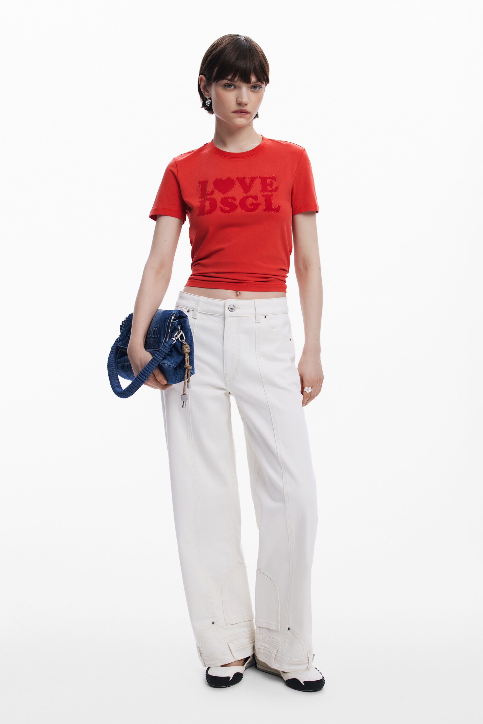 Straight jeans with pockets