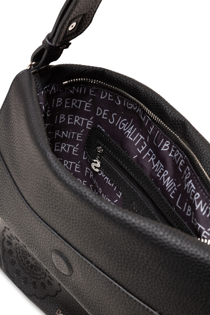  | Desigual
