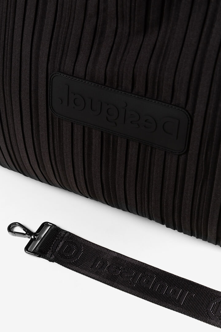 Sport bag with bag sneakers | Desigual