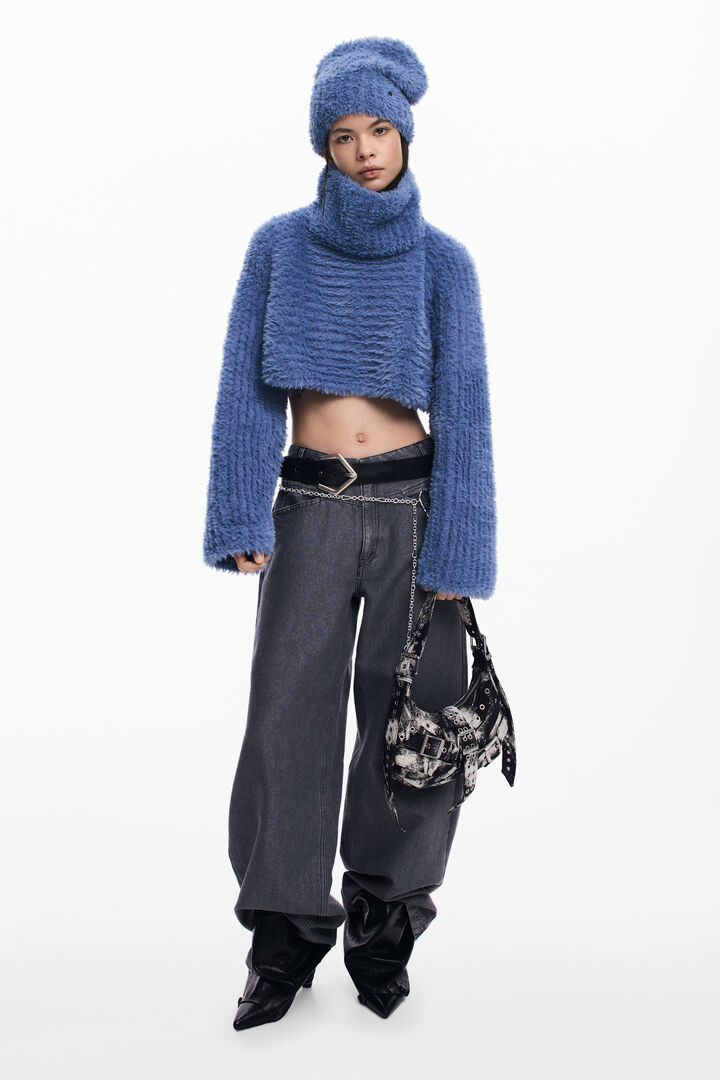 PACK CROP SWEATER AND HAT | Desigual