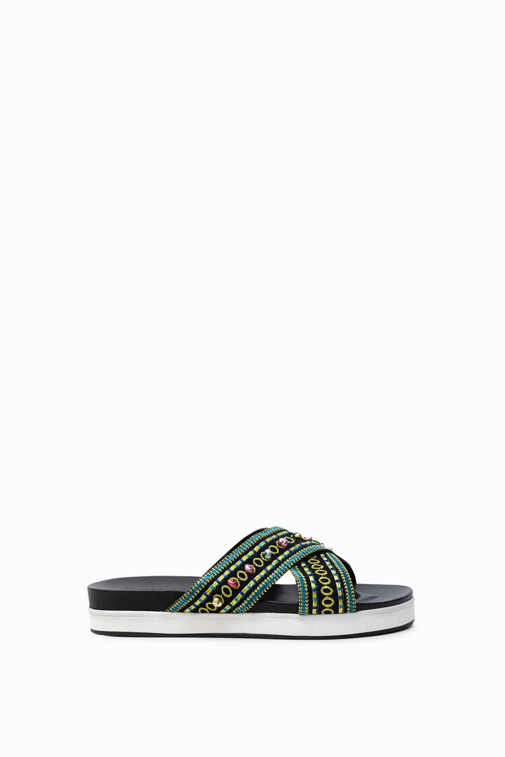 Platform sandals with ethnic beads | Desigual