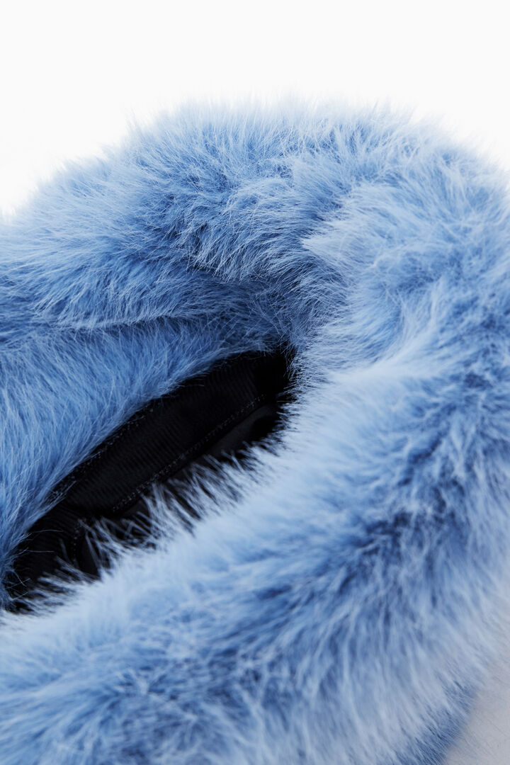 Faux fur bucket hat | Desigual