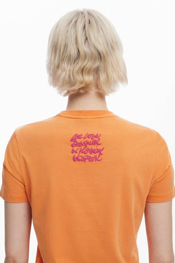 Camiseta desenhada por Mr. Christian Lacroix | Desigual