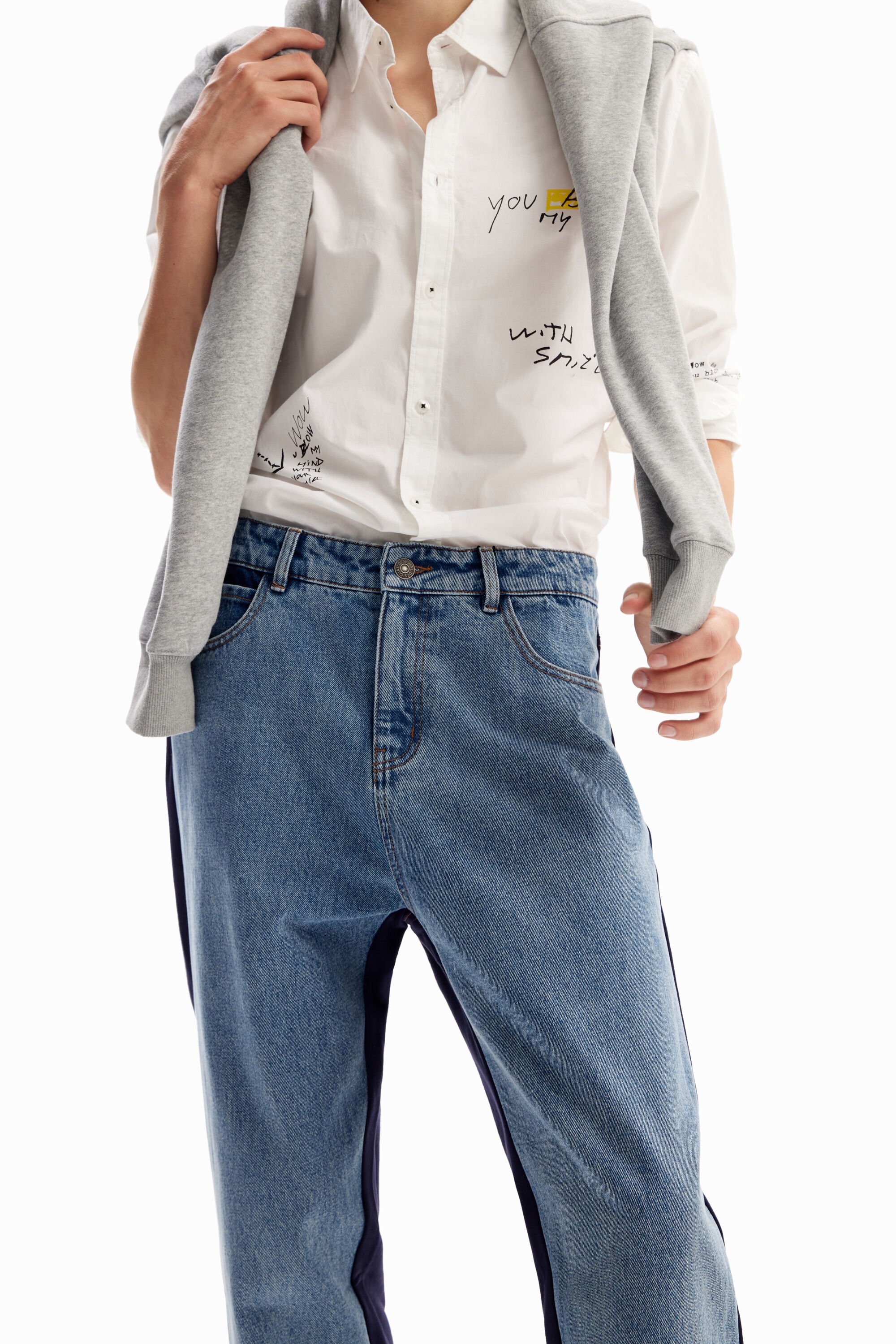 Pantalon sales vaquero desigual