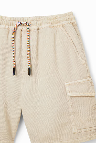 Bermudes cargo butxaques | Desigual