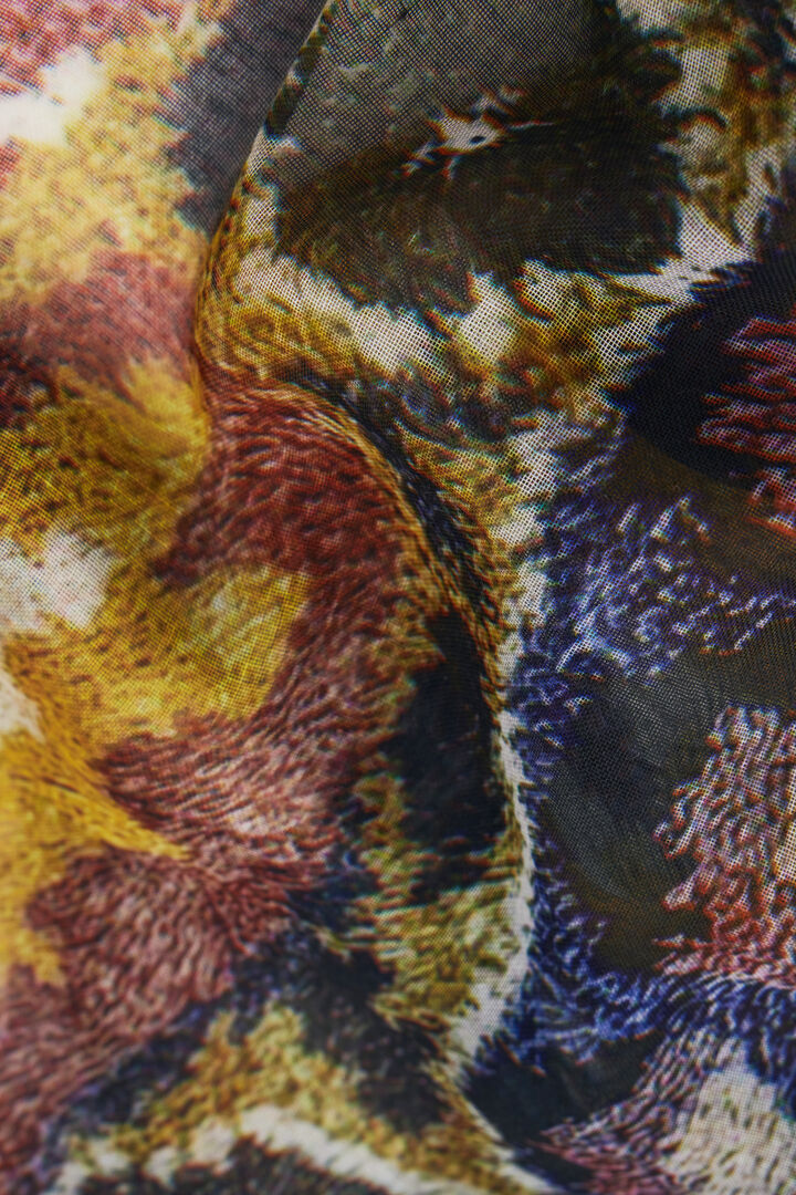 Foulard  dise&ntilde;ado por Mr. Christian Lacroix | Desigual