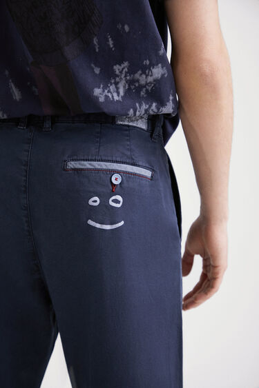 Prožne chino hlače | Desigual