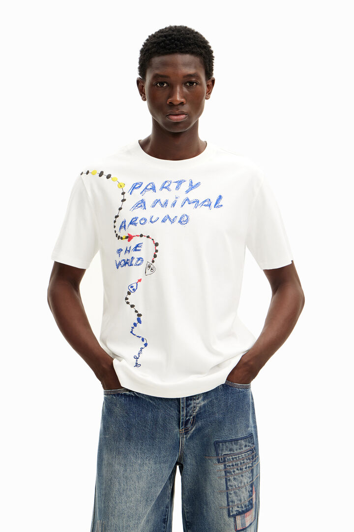 Short-sleeved Arty party animal t-shirt.