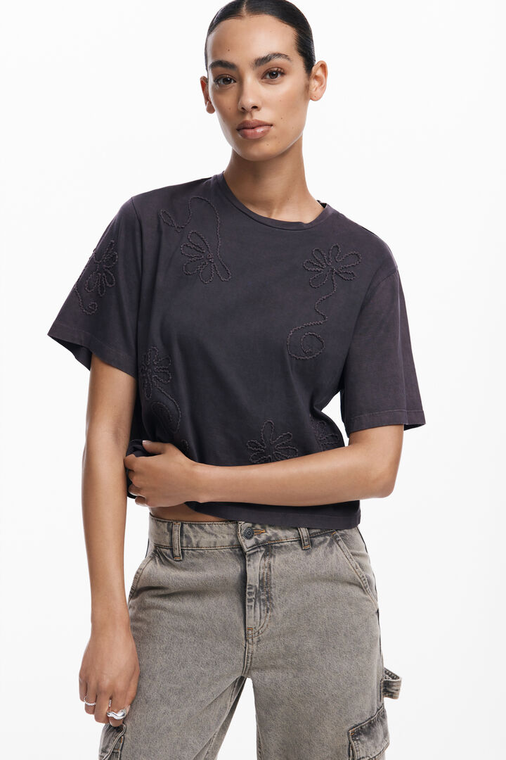 Embroidered flower T-shirt | Desigual