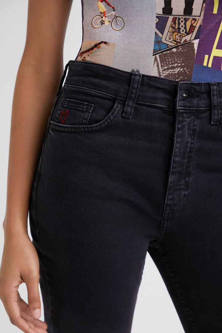 Jeans alla caviglia a campana | Desigual