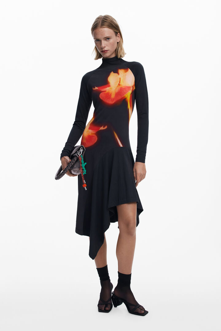 Asymmetric fitted dress | Desigual