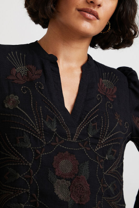 Botanical embroidered dress | Desigual